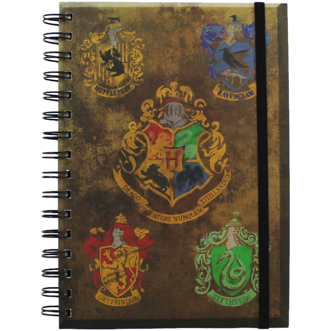 HARRY POTTER HOGWARST CREST & FOUR HOUSES A5 BELEŽNICA PYRAMID